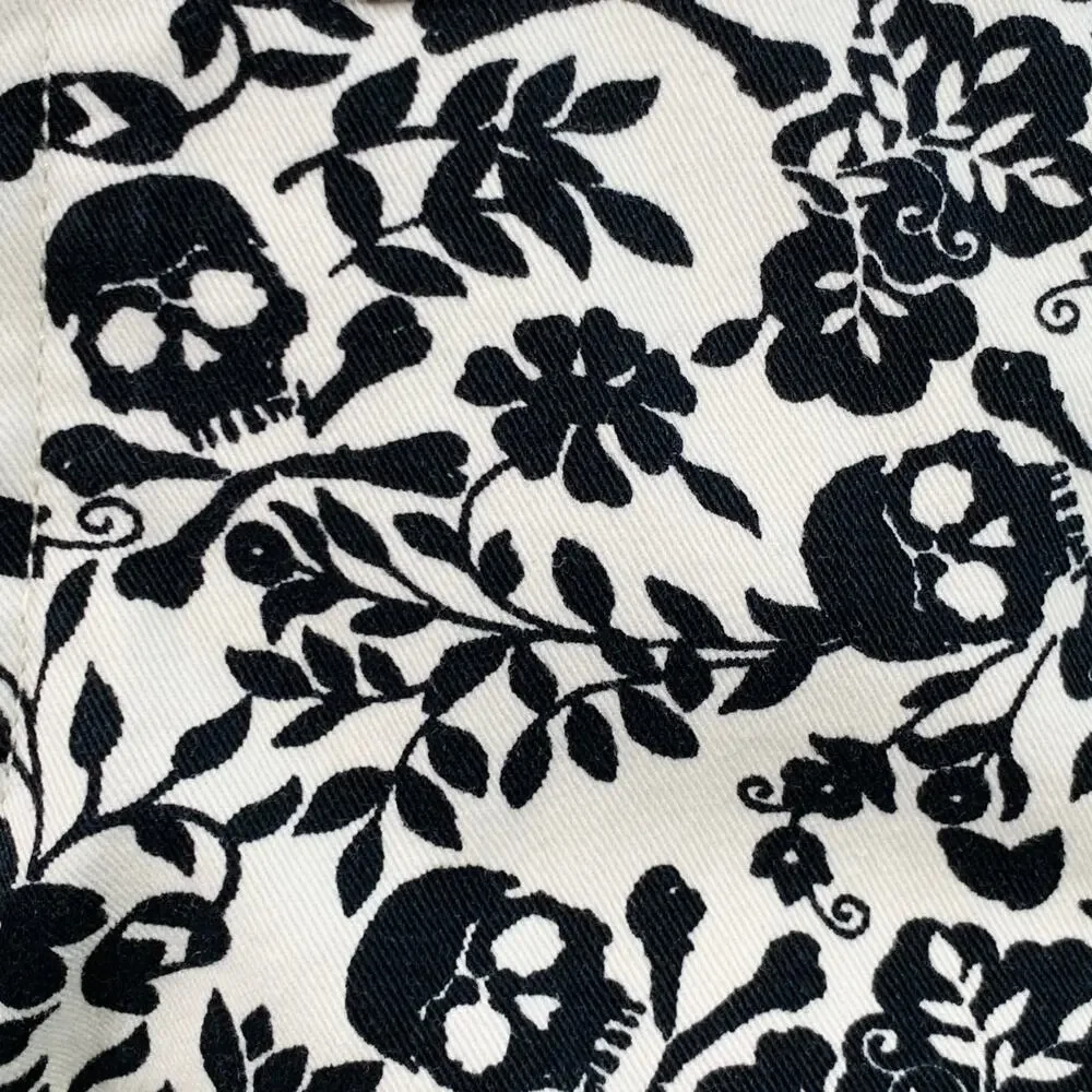 DENIM & SUPPLY Size 30 White Black Abstract Floral Skull Cotton Bermuda Shorts